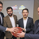 La sexta edición del Basketball Christmas Edition fue presentada ayer en la sede de CaixaBank-Israel L. Murillo