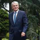 El ministro de Exteriores, Alfonso Dastis, en el complejo de la Moncloa-JUAN MANUEL PRATS