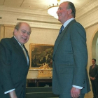 El rey Juan Carlos y Jordi Pujol, en el 2003.-DAVID CASTRO