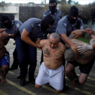 Arrestados en Guatemala varios miembros de la mara Salvatrucha.-REUTERS / JOSE CABEZAS