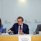 (I a D) La viceconsejera de Ordenación del Territorio y Relaciones Institucionales; María de Diego; el consejero de la Presidencia, José Antonio de Santiago-Juárez y el director general de Ordenación, José Miguel Gago, comparecen en rueda de prensa para i-Ical