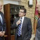 Pedro Ballvé, Alfonso Murillo y Jesús Rodríguez, responsable técnico del grupo.-SANTI OTERO