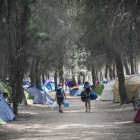 Muchos de los sonorámicos recurren a la zona de acampada en el parque General Gutiérrez, pero otros buscan un extra de comodidad en hoteles y pisos.-