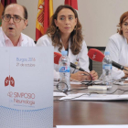 Luis Rodríguez Pascual, Carmen Rodríguez y Ana Pueyo, durante la presentación de ayer.-ISRAEL L. MURILLO