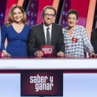 Los 'Magníficos' Fernando Murias, Ana Blanco y Rafael Castaño, junto a Pilar Vázquez y Jordi Hurtado, en 'Saber y ganar'.-RTVE