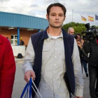 El preso holandés Liberto Van der Dussen, en el momento de salir a la calle-AFP / JAIME REINA