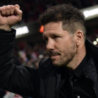 Diego Pablo Simeone celebra uno de los goles al Sporting de Lisboa el jueves pasado.-JAVIER SORIANO / AFP