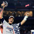 Tom Brady celebra su cuarto título en la Super Bowl del domingo.-Foto: AFP / ELSA