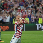 Los croatas lamentan su eliminación ante Portugal.-AFP / KENZO TRIBOUILLARD