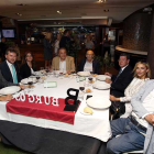 Imagen de la presentación de ayer en el Real Café Bernabéu.-ICAL