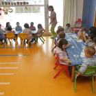Varios niños participan en una actividad en la escuela infantil Los Gigantillos.-RAUL G. OCHOA