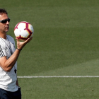 Julen Lopetegui, tecnico del Real Madrid, durante el entrenamiento del equipo este sábado en Valdebebas.-CHEMA MOYA (EFE)