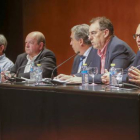 Imagen de la directiva al completo del CB Tizona durante una Asamblea.-RAÚL G. OCHOA