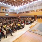 Alfonso Murillo, rector de la Universidad de Burgos, dando la bienvenida a los alumnos de 2º de bachillerato de distintos centros.-ISRAEL L. MURILLO