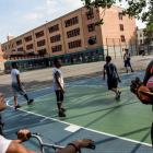 Niños de Nueva York jugando en el parque este miércoles en el que las escuelas están cerradas con motivo del Yom Kipur judío.-THE NEW YORK TIMES / ANDREW RENNEISEN