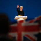 Theresa May durante su intervención en el congreso del Partido Conservador, el 2 de octubre, en Birmingham.-AFP / ADRIAN DENNIS