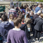 Los escolares expusieron sus productos para la venta en el parque de los Poetas de la capital burgalesa.-SANTI OTERO