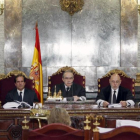 José Manuel Maza, el cuarto empezando por la izquierda.-EFE