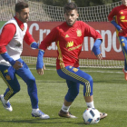 Un instante del entrenamiento realizado ayer por la selección sub 21 en la Ciudad del Fútbol de Las Rozas-RFEF