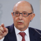 Cristóbal Montoro, ministro de Hacienda.-ANGEL DIAZ / EFE