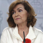 La vicepresidenta del Gobierno, Carmen Calvo, este viernes tras el Consejo de Ministros.-DAVID CASTRO