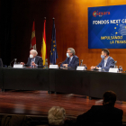 Izquierdo (centro) estuvo acompañado por Rico, Méndez Pozo, De la Rosa y Saiz en la charla con empresarios. SANTI OTERO