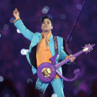 Prince, durante su actuación en la Super Bowl del 2007.-CHRIS O'MEARA / AP