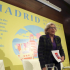 La alcaldesa de Madrid Manuela Carmena presenta el dispositivo especial de movilidad en la Gran Vía para las fiestas de Navidad.-BALLESTEROS (EFE)