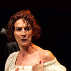 Gema Matarranz, actriz de Histrión Teatro, lleva más de 200 funciones del monólogo de Juana I de Castilla.-