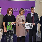 (De izq. a dcha), Adrián Serna, Paloma García, Montse Aparicio, Isaac Angulo y Conchi Núñez, tras la presentación.-ECB