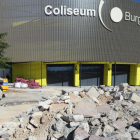 Un momento de las obras de rehabilitación del entorno del Coliseum.-ISRAEL L. MURILLO