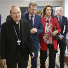 Fidel Herráez, Javier Lacalle, Josefa García Cirac y Antonio Miguel Méndez Pozo a su entrada de la reunión sobre el VIII centenario.-RAÚL G. OCHOA