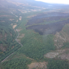 Imagen aérea de la zona afectada por el incendio. @briflubia