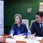 María José Salgueiro y Juan carlos Suárez Quiñones en la inauguración de las jornadas ayer en Burgos.-RAÚL OCHOA