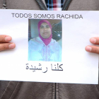 ´Todos somos Rachida', con el retrato de la fallecida-A.M