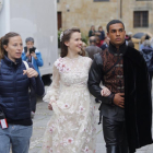 El equipo de la serie Still Star Crossed, empieza a grabar en la catedral en la imagen la llegada de los actores principales-ICAL