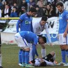 Imagen de la lesión que Álex Cruz se produjo en el choque contra el Real Oviedo.-ISRAEL L. MURILLO