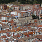 Imagen aérea de la ciudad de Burgos con la iglesia de San Gil al fondo.-RAÚL G. OCHOA