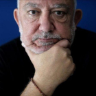 El cineasta Imanol Uribe, el pasado martes en la librería Ocho y Medio de Madrid.-JOSÉ LUIS ROCA