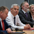 El secretario de Estado británico para el 'brexit', Stephen Barclay (segundo por la izquierda).-EFE
