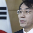 Lee Sukjoon, Ministro de Coordinación Política de Corea del Sur, anunciando sanciones contra Corea del Norte por las pruebas nucleares.-Ahn Young-joon