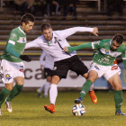 Gabri Gómez en un lance del partido ante el Atlético Astorga.-SANTI OTERO