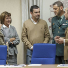 Un momento de la reunión mantenida ayer en la Subdelegación de Gobierno-S. O.