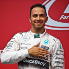 Hamilton celebra su victoria.-EFE
