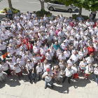 Una foto  de familia del encuentro que reunió a cientos de voluntarios.-ECB