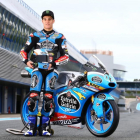 Jorge Navarro junto a su moto en una imagen de archivo-AGENCIAS