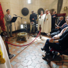 Lectura pública del Cantar del Mío Cid en el Arco de Santa María el año pasado.-RAÚL G. OCHOA