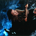 Julianne Moore y Jeff Goldblum, en una situación comprometida de 'El mundo perdido: Jurassic Park'.-