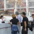 Un grupo de turistas se acercan al mostrador de la entrada del Museo de la Evolución.-RAÚL G. OCHOA