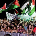 Parte del público que asistió al concierto de Matisyahu en el rototom, en la madrugada del sábado al domingo.-Foto: HEINO KALIS / REUTERS